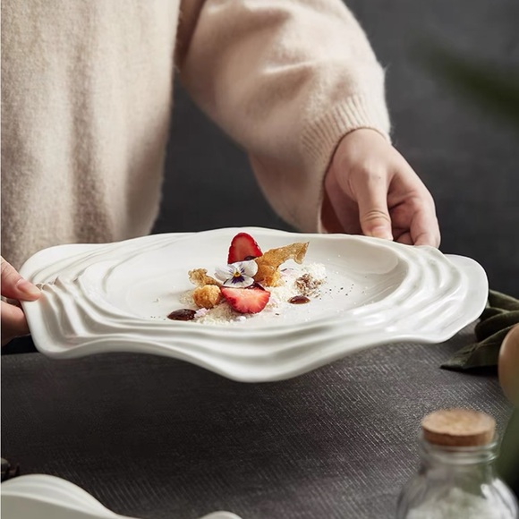 Tableglow Ripples -Plate - Picture 4 of 7